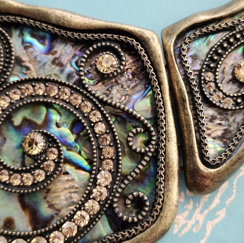 Chunky Abalone Shell Bib-Style Statement Necklace - image 3